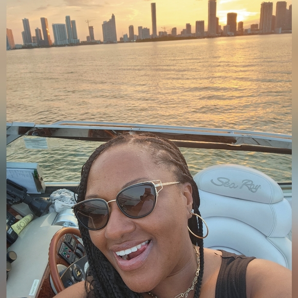 Meet your Posher, Coletta - Picture 11 of 11